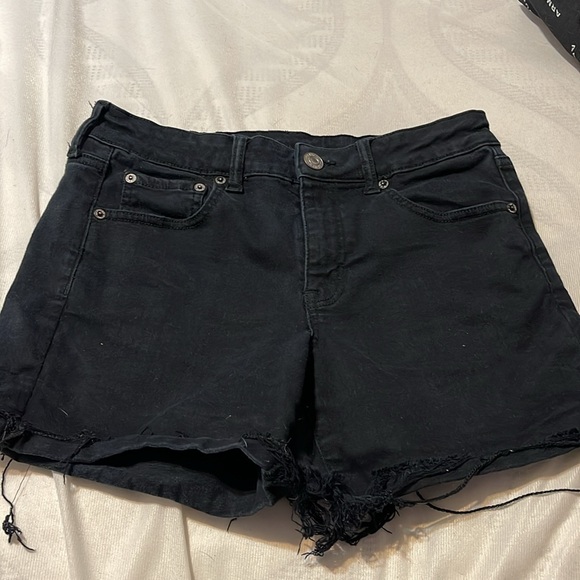 American Eagle Skinny Stretchy Jean Shorts - Picture 2 of 4
